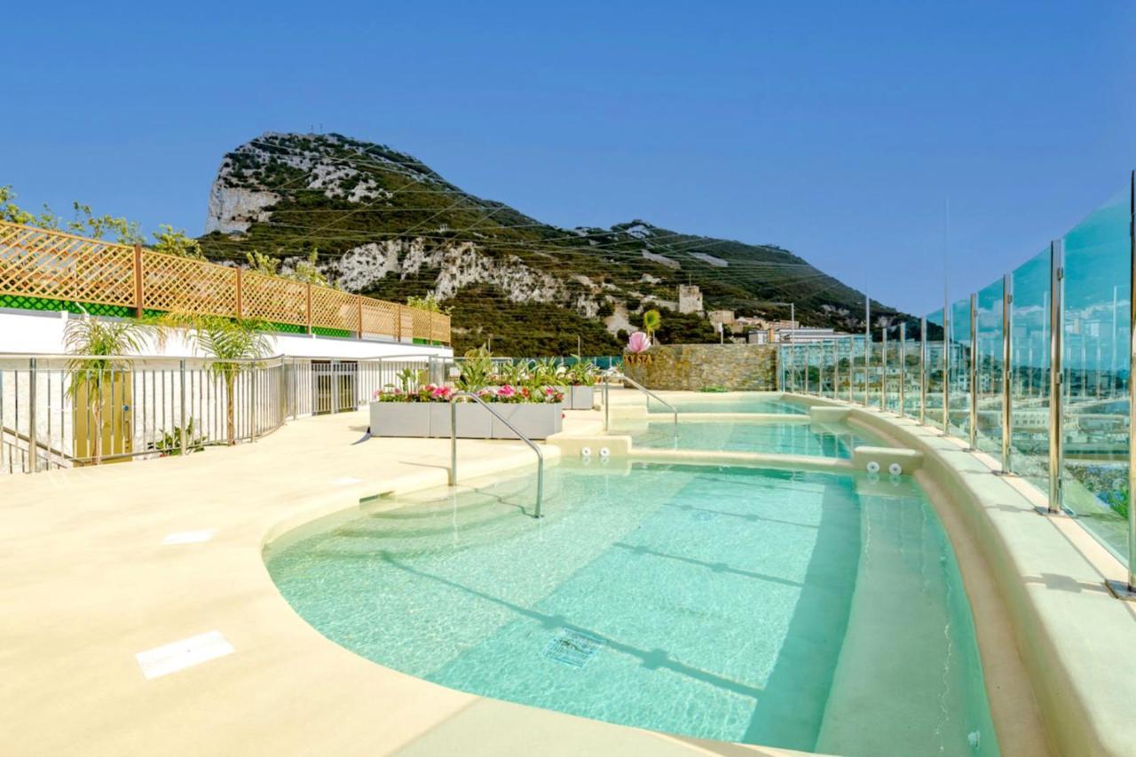 Seaside Serenity Oasis - High Floor - Stunning Views 直布罗陀 外观 照片